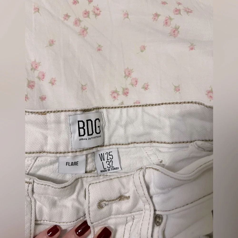 BDG Urban Outfitter Woman Flare Jeans - Picture 4 of 5